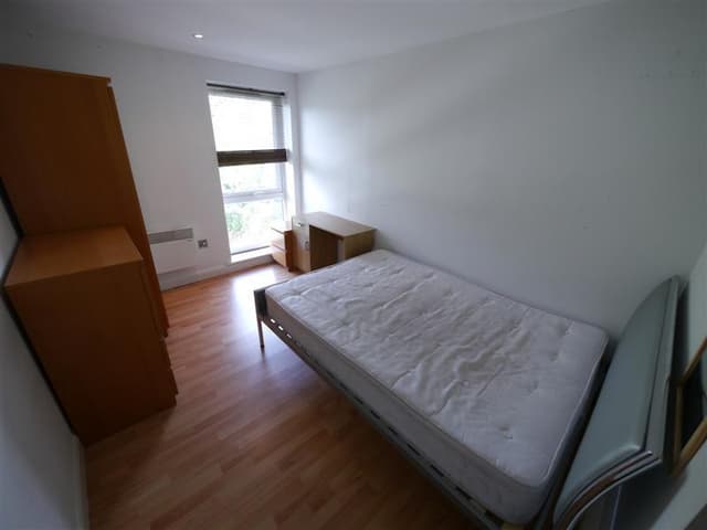 Flat 16, Holborn Central Rampart Road, Leeds - Image 5