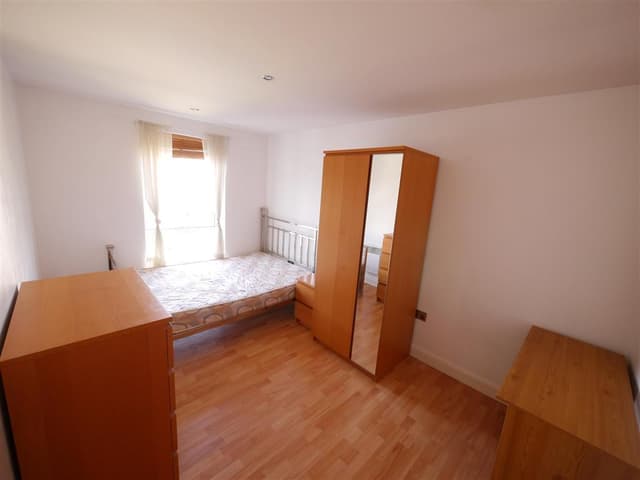 Flat 19, Holborn Central Rampart Road, Leeds - Image 5
