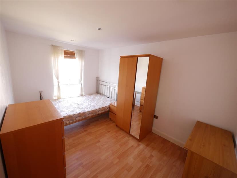 Flat 19, Holborn Central Rampart Road, Leeds - Image 5