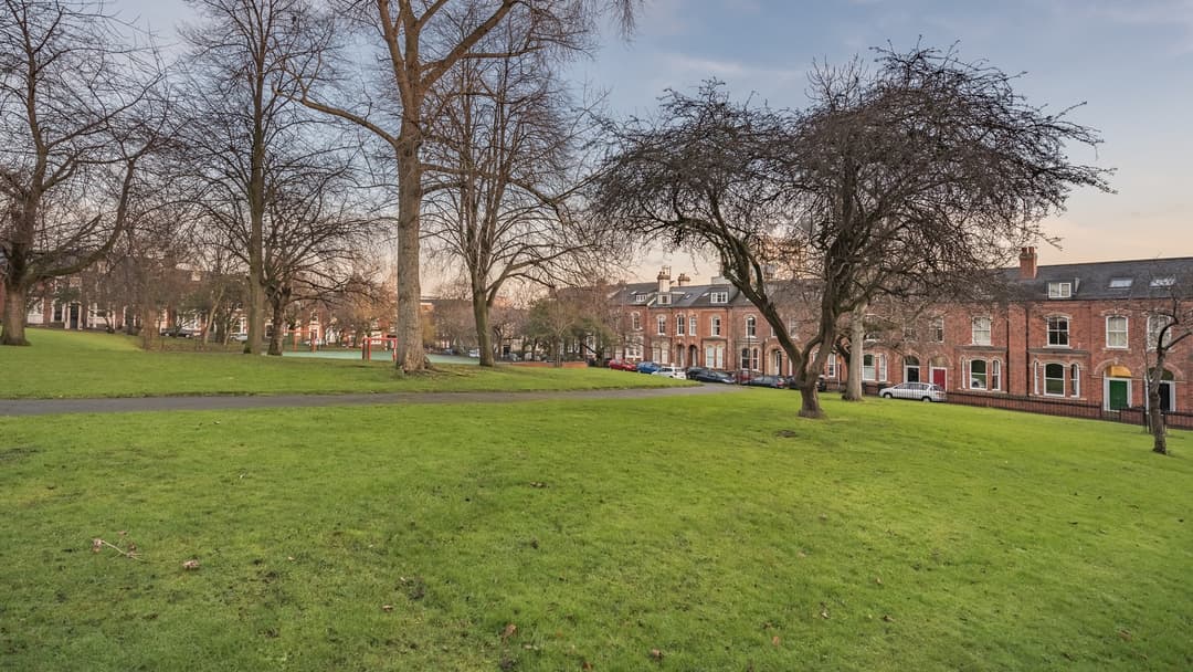 Flat 2, 37 Hanover Square, Leeds