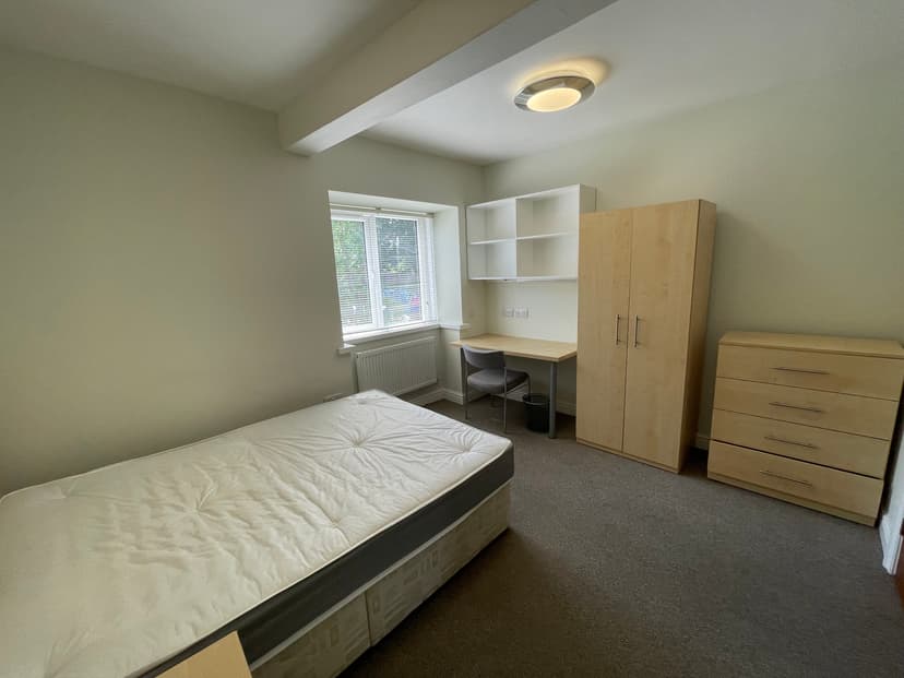 18 Hyde Park Corner, Moor View - Image 14