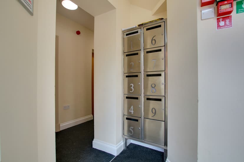 Flat 6, Princess House, 26 De Montfort Street - Image 27