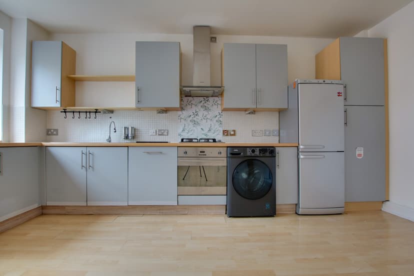 Flat 6, Princess House, 26 De Montfort Street - Image 3
