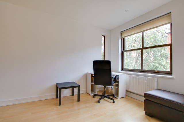 Flat 6, Princess House, 26 De Montfort Street - Image 13