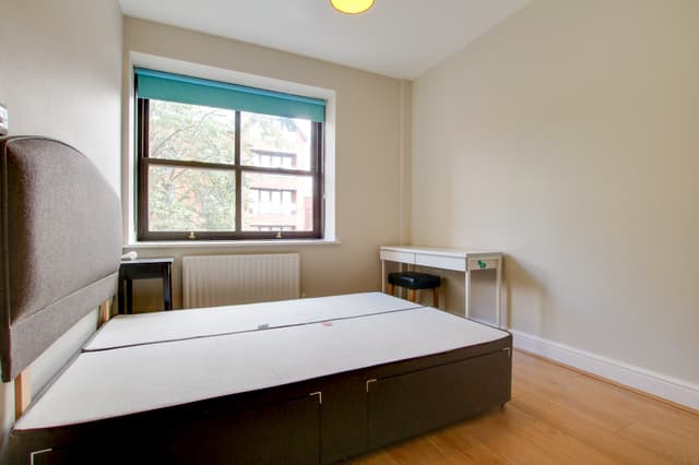 Flat 6, Princess House, 26 De Montfort Street - Image 14