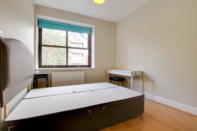 Flat 6, Princess House, 26 De Montfort Street - Image 14