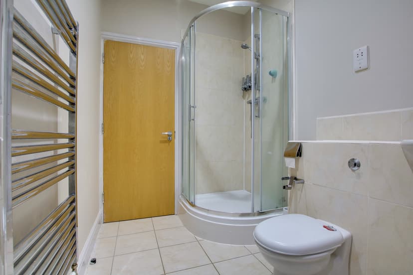 Flat 6, Princess House, 26 De Montfort Street - Image 24