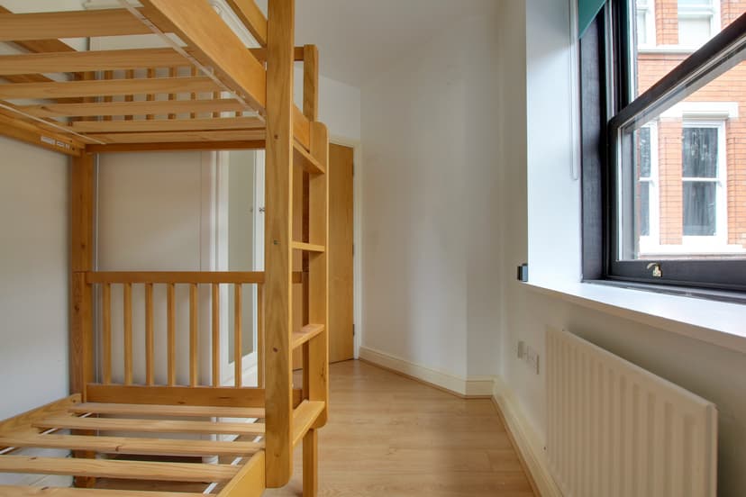Flat 6, Princess House, 26 De Montfort Street - Image 26