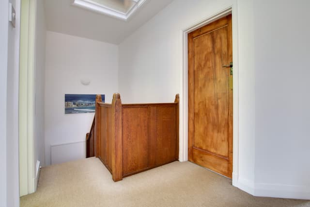 99 Shanklin Drive, Leicester - Image 17