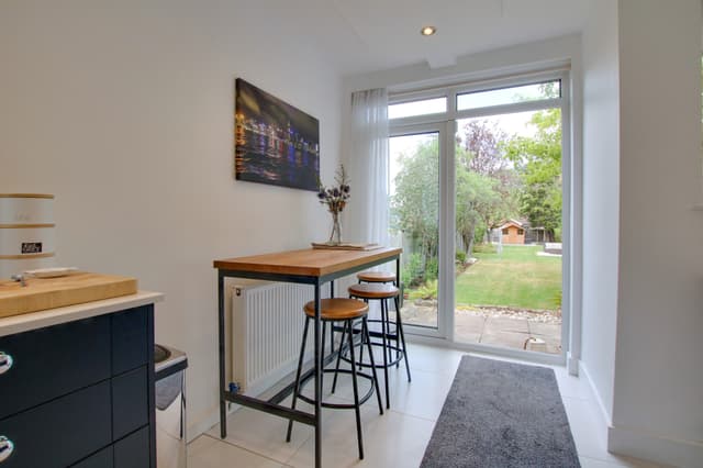 99 Shanklin Drive, Leicester - Image 12
