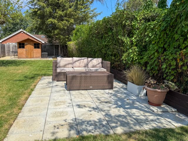 99 Shanklin Drive, Leicester - Image 27