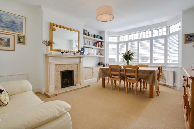 99 Shanklin Drive, Leicester - Image 2