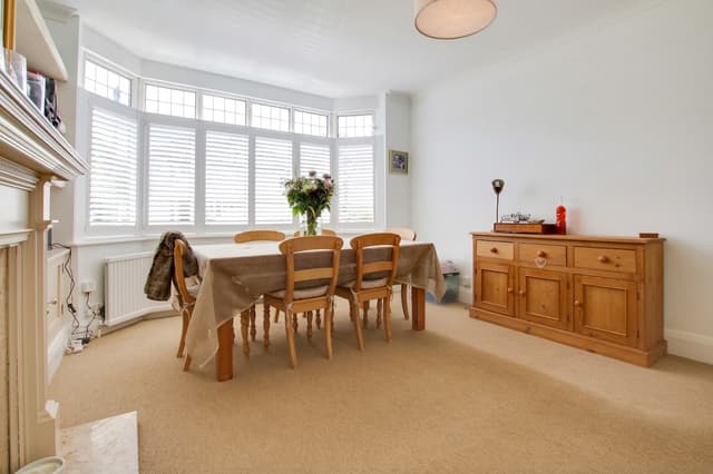 99 Shanklin Drive, Leicester - Image 7