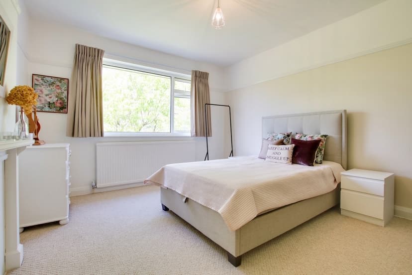 99 Shanklin Drive, Leicester - Image 20