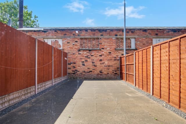 19 Blue Fox Close, Leicester - Image 21