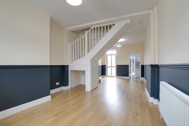 3 Spencer Street, Oadby - Image 2