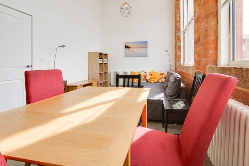 18 Wheatsheaf Way, Leicester - Image 7
