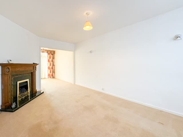 30 Castleton Road, Wigston - Image 10