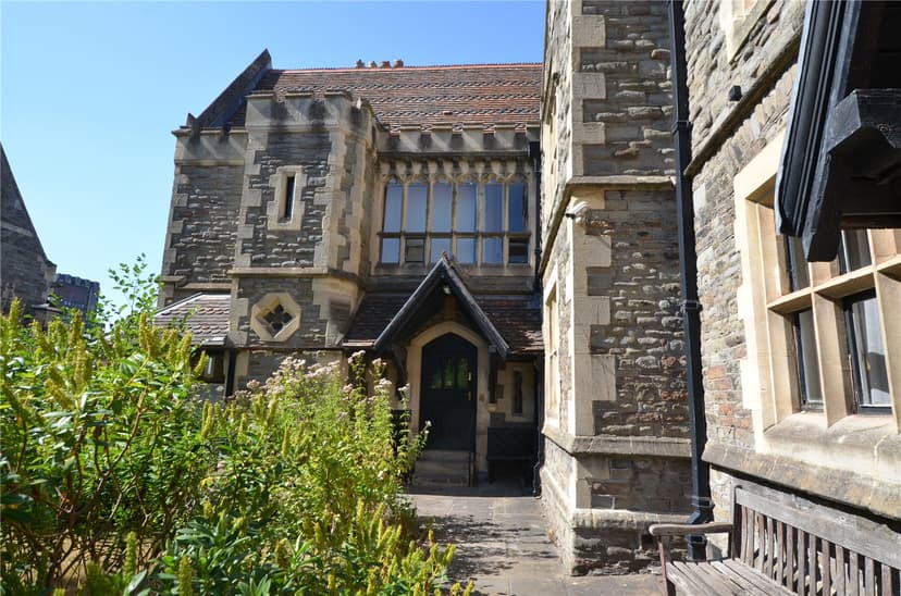 15 Barstaple House, Old Market Street - Image 6