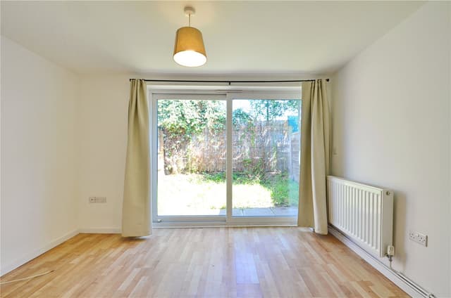29a, Church Leaze - Image 4