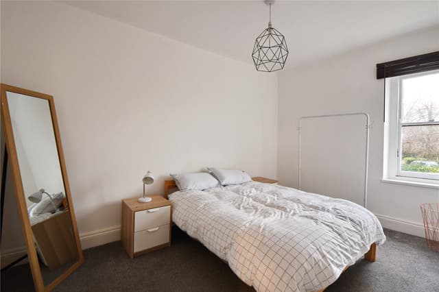 2A, Newbridge Road - Image 10