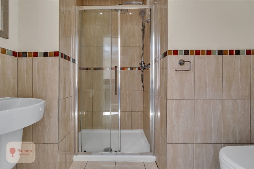 Room 1, Frome Valley Road - Image 12
