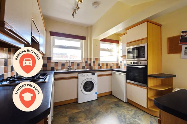 7, Blenheim Drive - Image 2