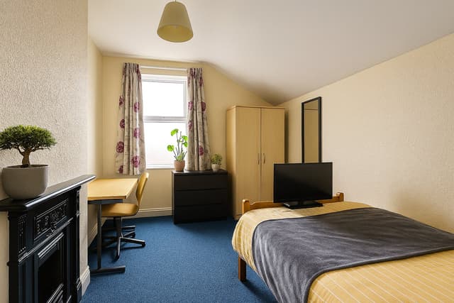 18, Highbury Road - Image 6
