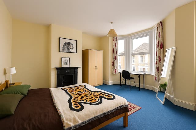 18, Highbury Road - Image 5