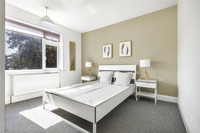 14, Sherwell Road - Image 4