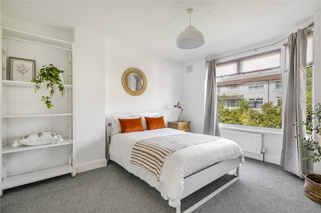 14, Sherwell Road - Image 3
