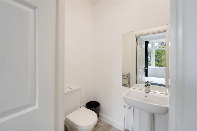 Room 5, Monks Park Avenue - Image 11