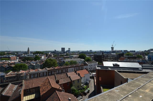 Flat 505, Beckford House, Carmen Beckford Street - Image 17