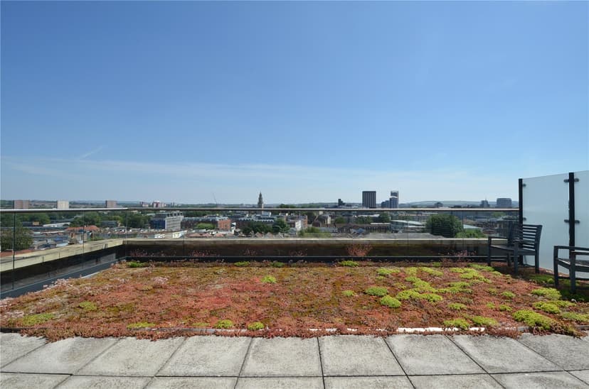 Flat 505, Beckford House, Carmen Beckford Street - Image 14
