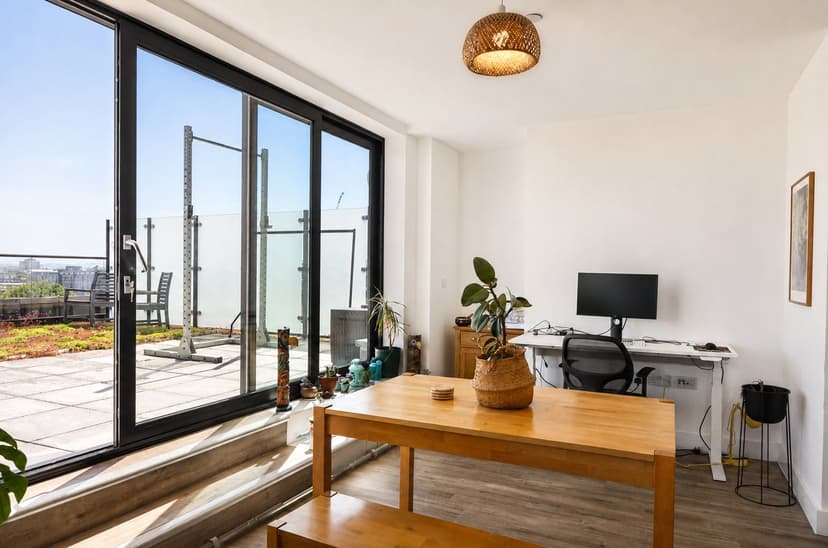 Flat 505, Beckford House, Carmen Beckford Street - Image 4