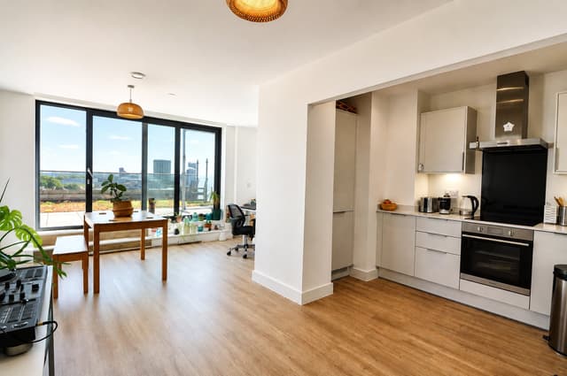 Flat 505, Beckford House, Carmen Beckford Street - Image 1