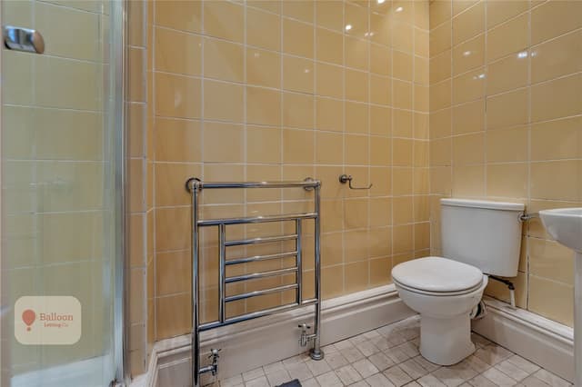 SFF, Royal York Crescent - Image 6