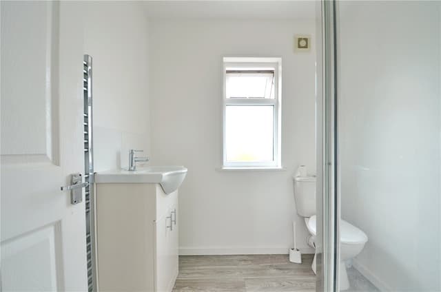 558, Filton Avenue - Image 10