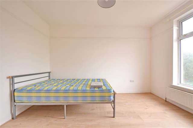 558, Filton Avenue - Image 6