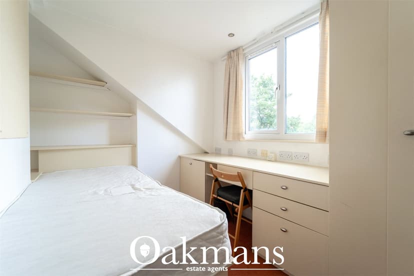 36, Gleave Road - Image 6