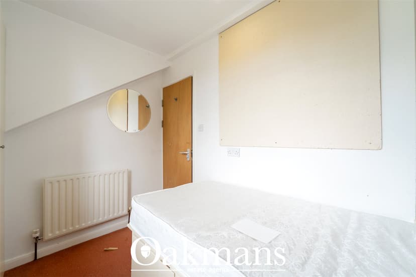 36, Gleave Road - Image 5