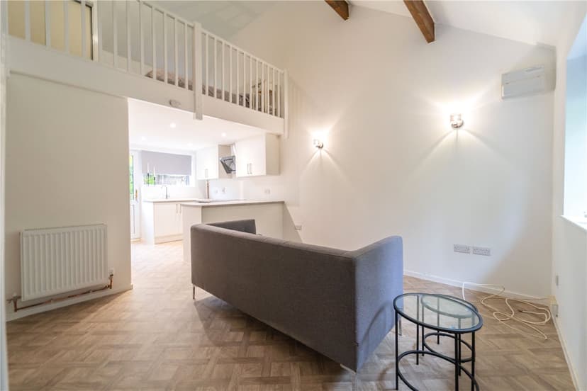 29, Raddlebarn Farm Drive - Image 15