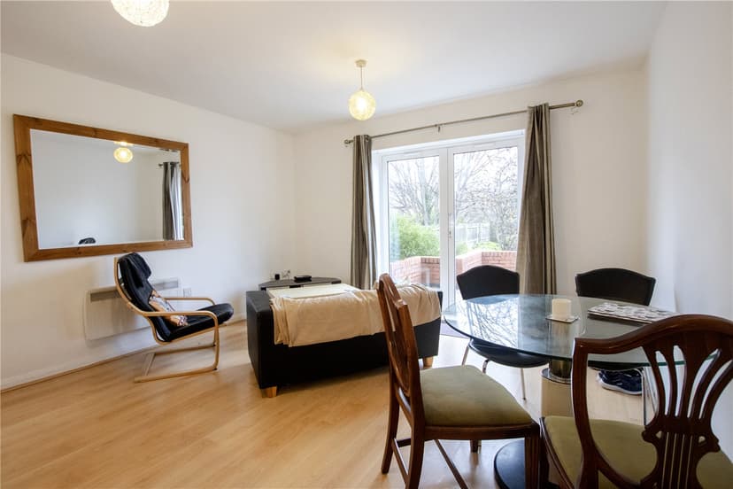 Flat 2, Heeley Road - Image 6