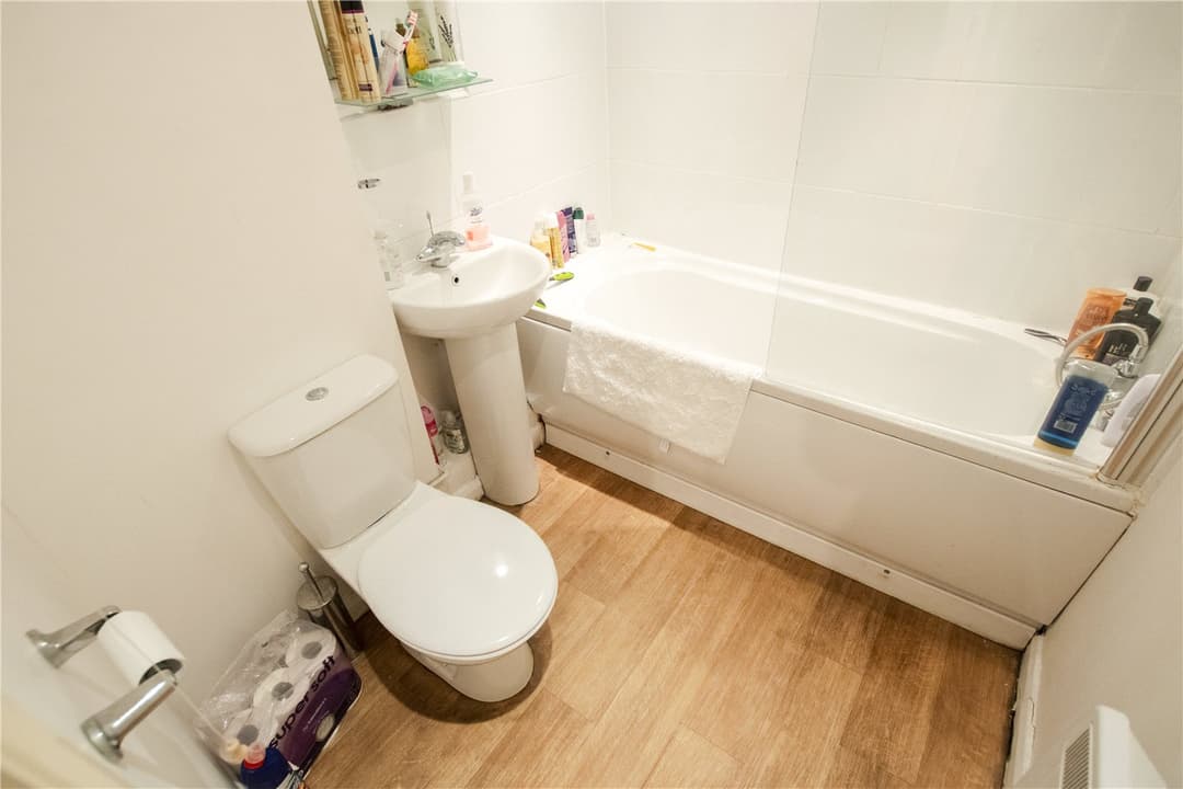 Flat 2, Heeley Road