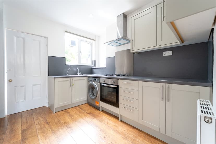 33, St. Stephens Road - Image 6