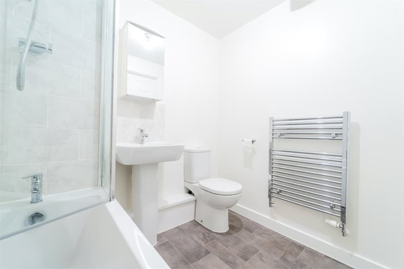 Apartment 4, Blenheim Court, Escelie Way - Image 9