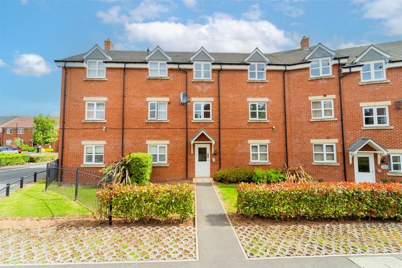 Apartment 4, Blenheim Court, Escelie Way - Image 5