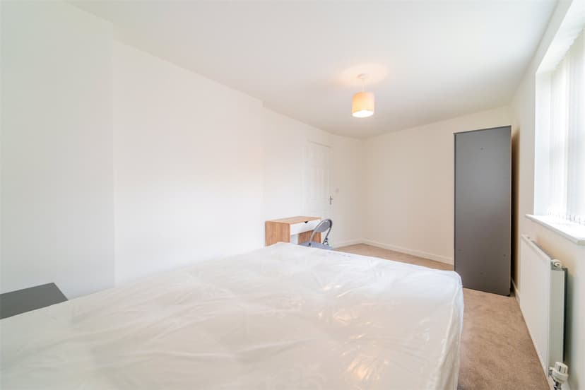 Apartment 4, Blenheim Court, Escelie Way - Image 3