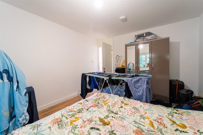 96, Umberslade Road - Image 3