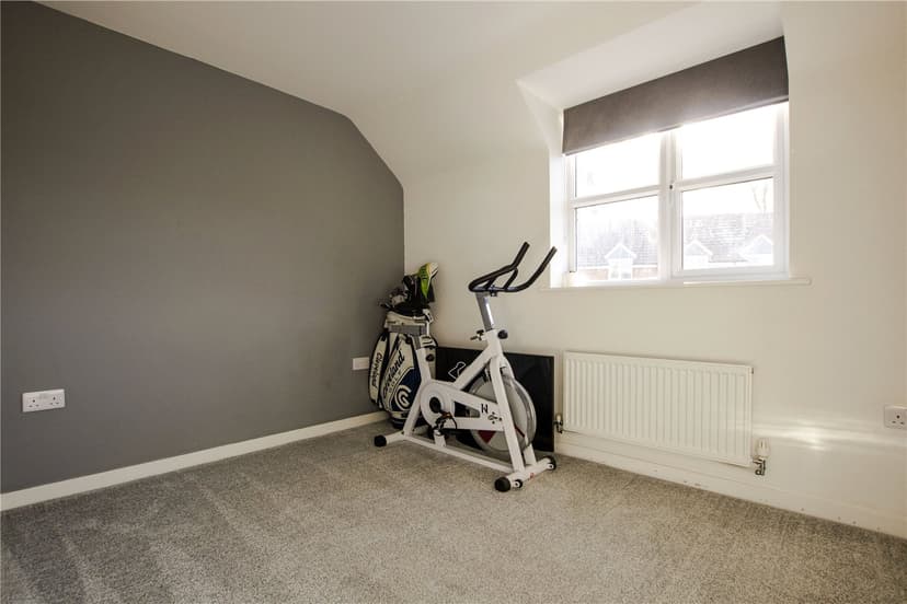Apartment 12, Birnam Court, Escelie Way - Image 9